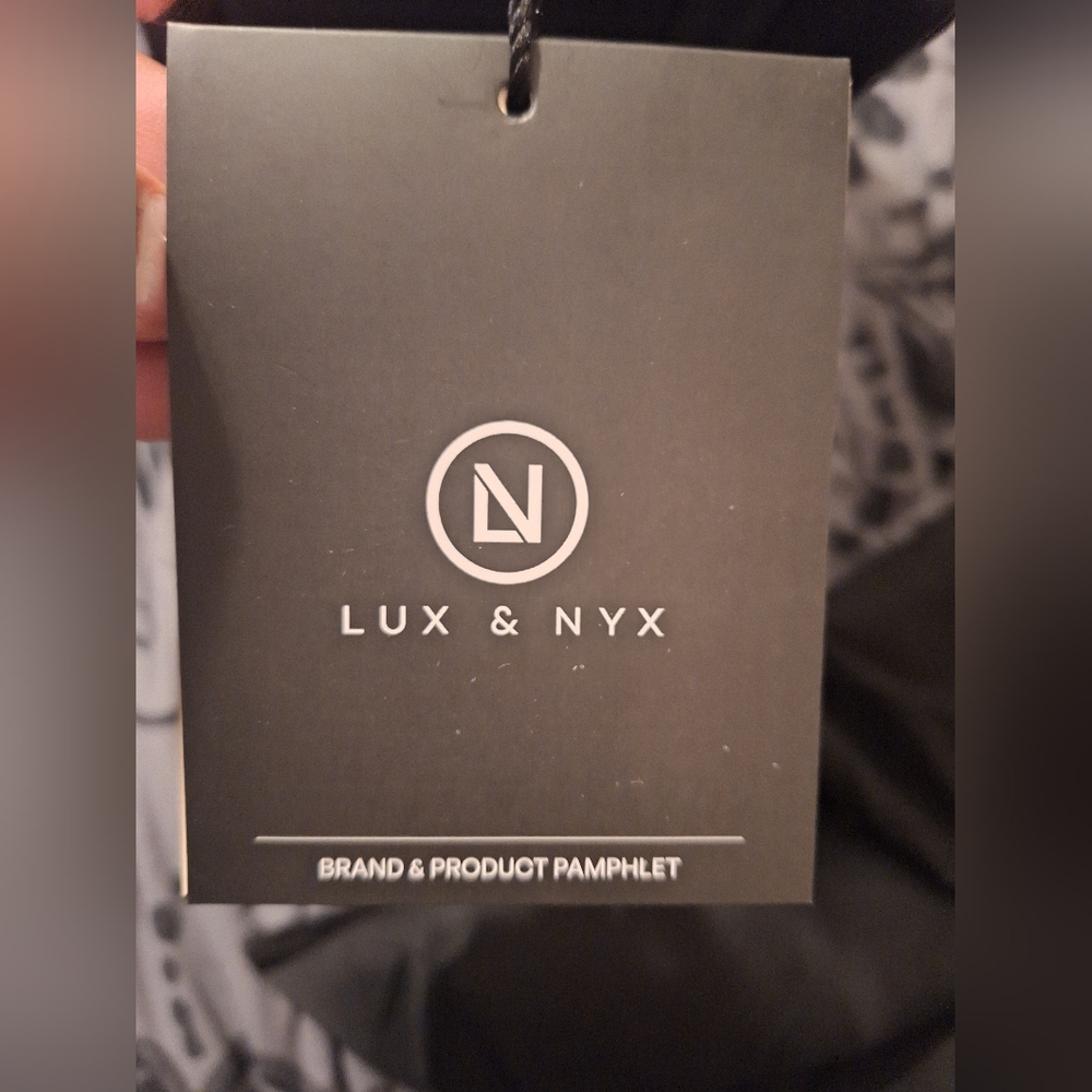 Lux and Nyx Origami Laptop Backpack - Picture 9 of 11